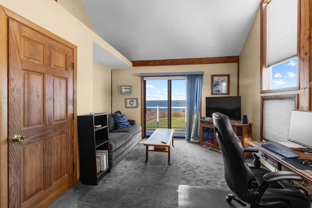 2 Windward Way, Sconticut Neck