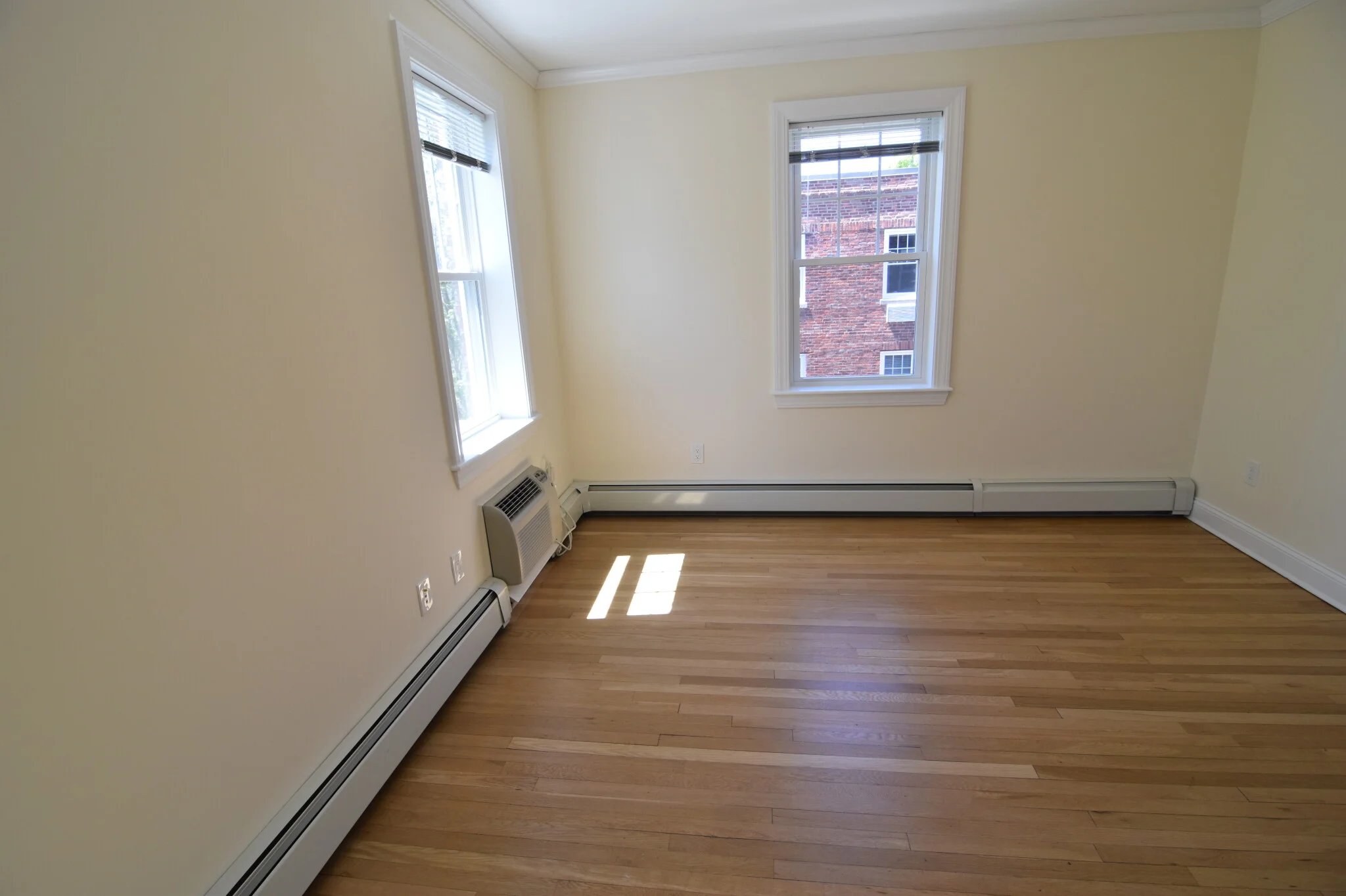 37 Auburn St, Coolidge Corner