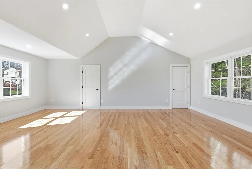 4 Barrows Rd, Worcester