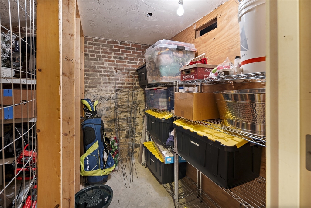 3 Seaver St, East Boston