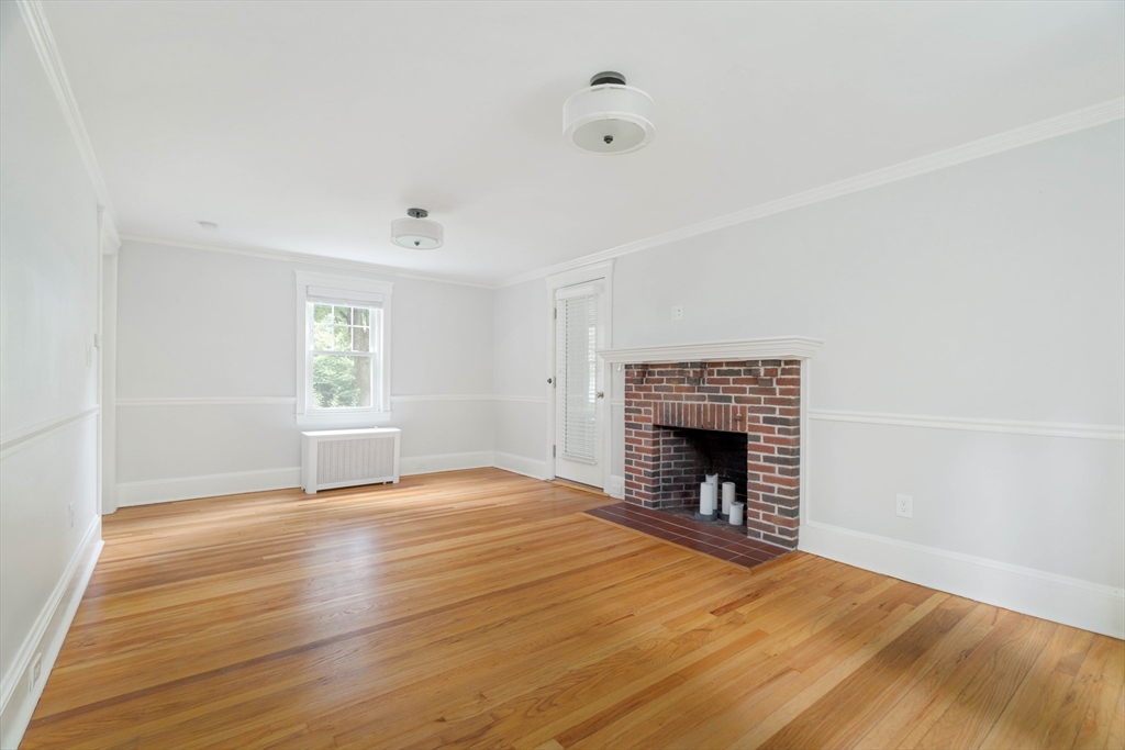 16 Chapin Rd, Newton Center