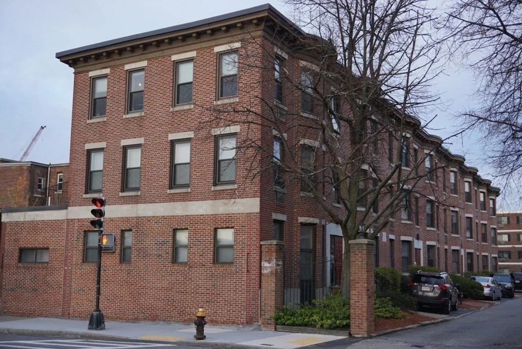 2 Cypress Rd, Brighton