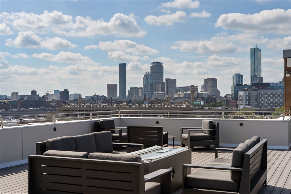 20 W 5th, South Boston