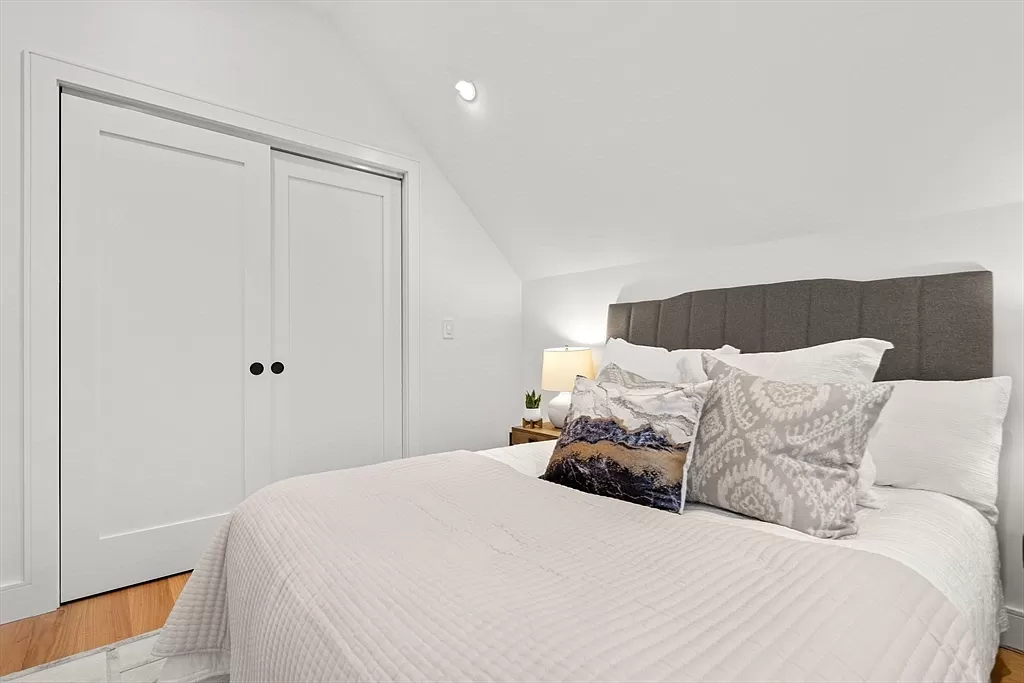 93 Cowper St, East Boston