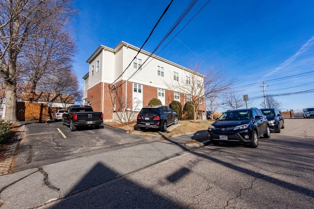 909 Hancock, Quincy Center