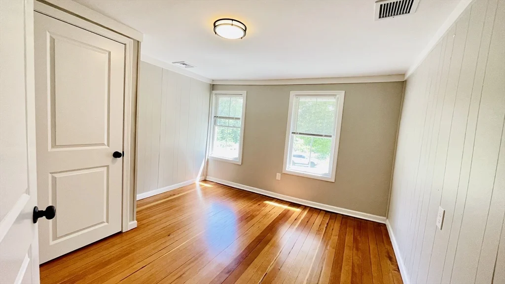 61 Hastings Rd, Southwick