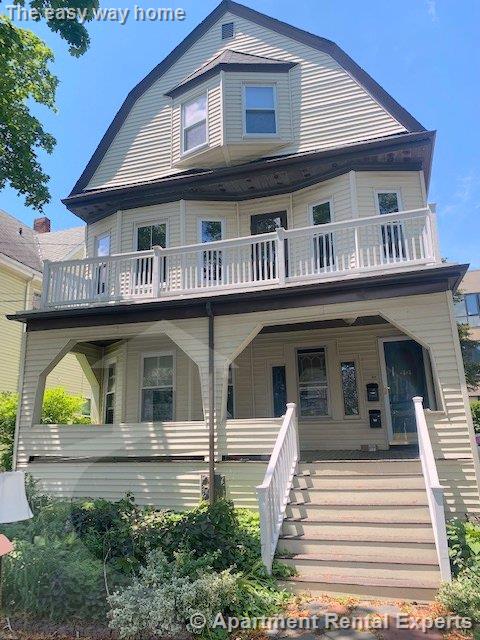 44 Paulina St, Davis Square