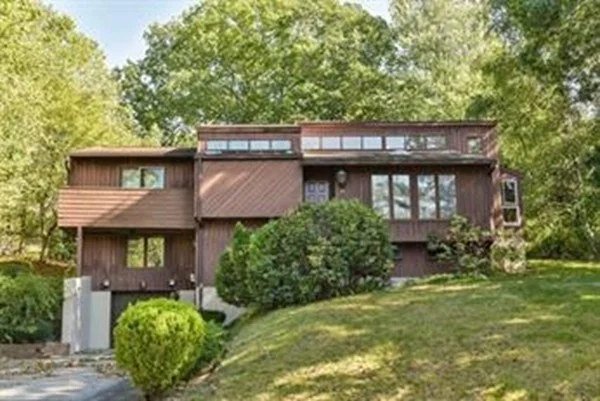 54 Drumlin Rd, Newton