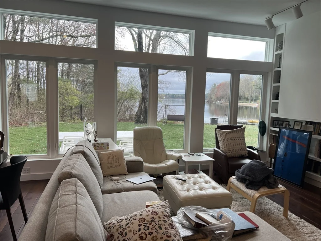 25 Sturges Rd, Massapoag Lake