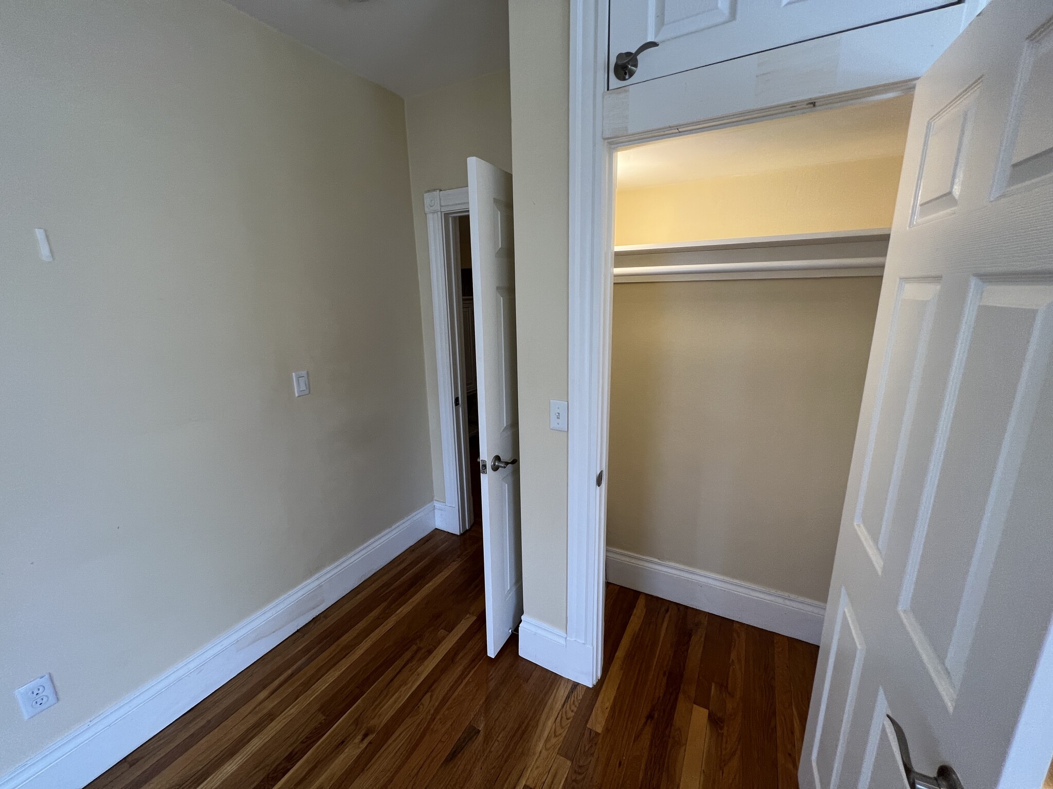 89 Morrison Ave, Powder House Square