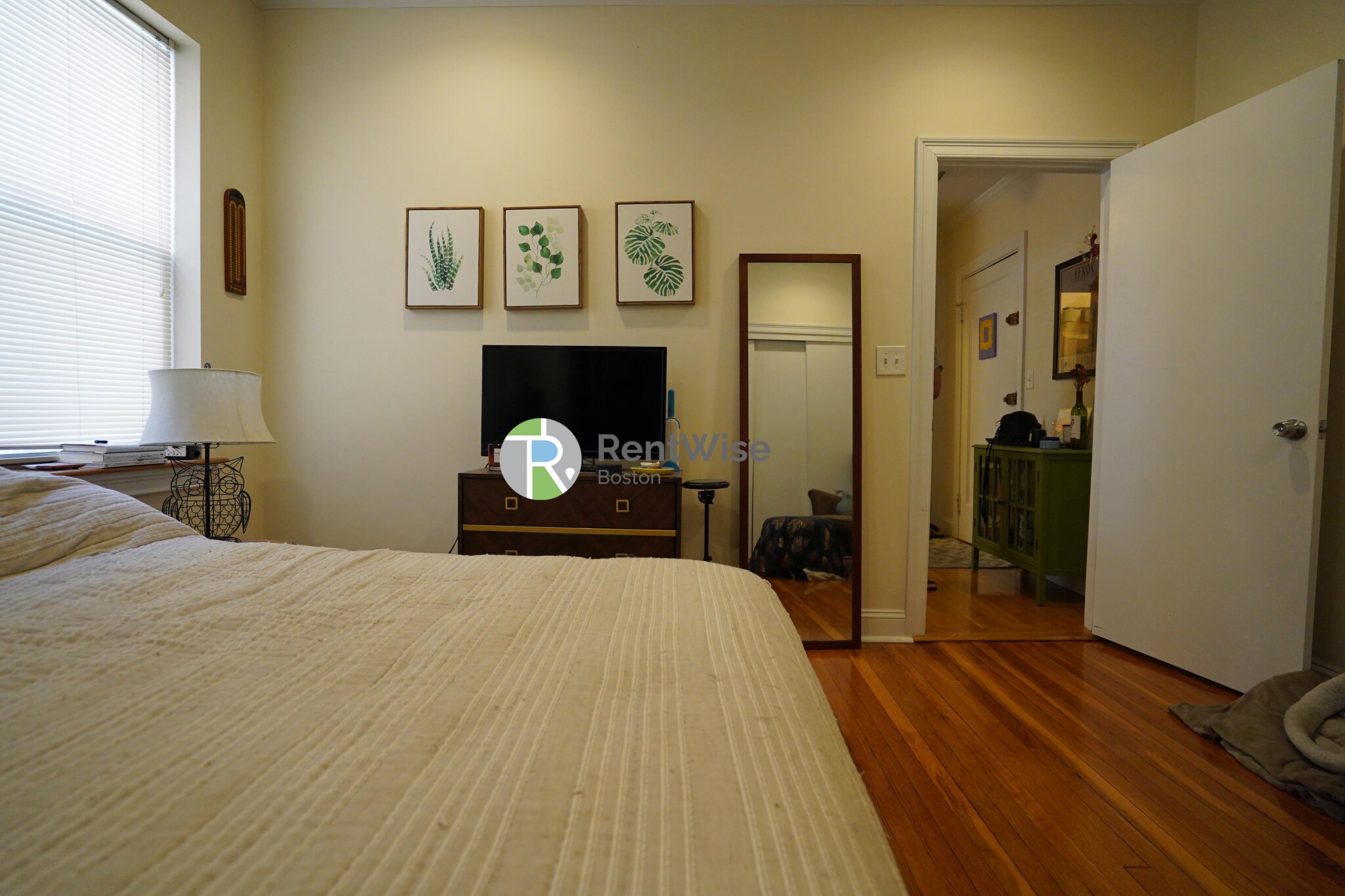 25 Queensberry St, Fenway