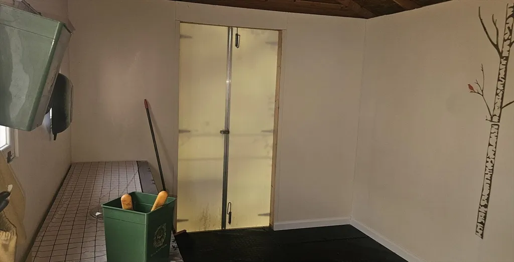 227 Thurber Ave, Attleboro