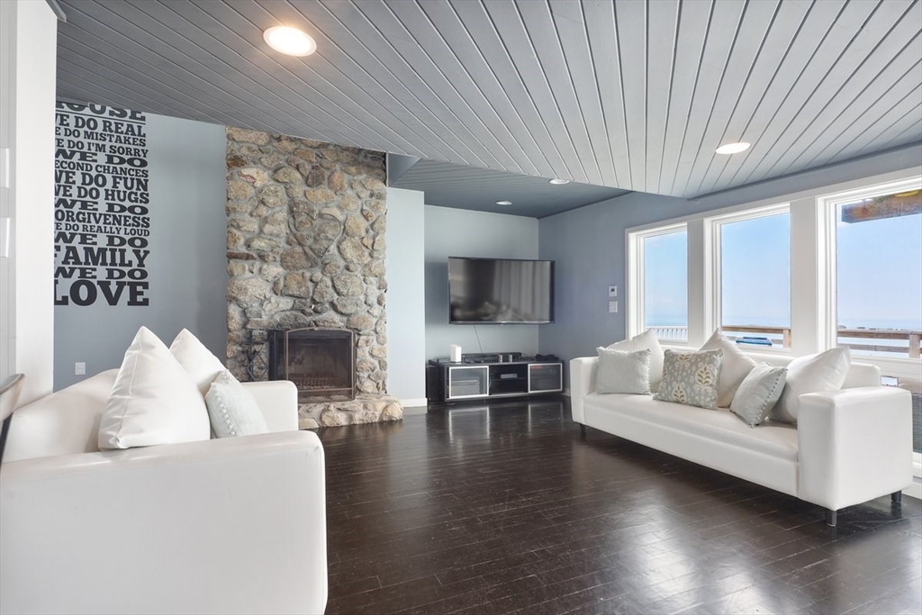 161 Turner Rd, Sand Hills