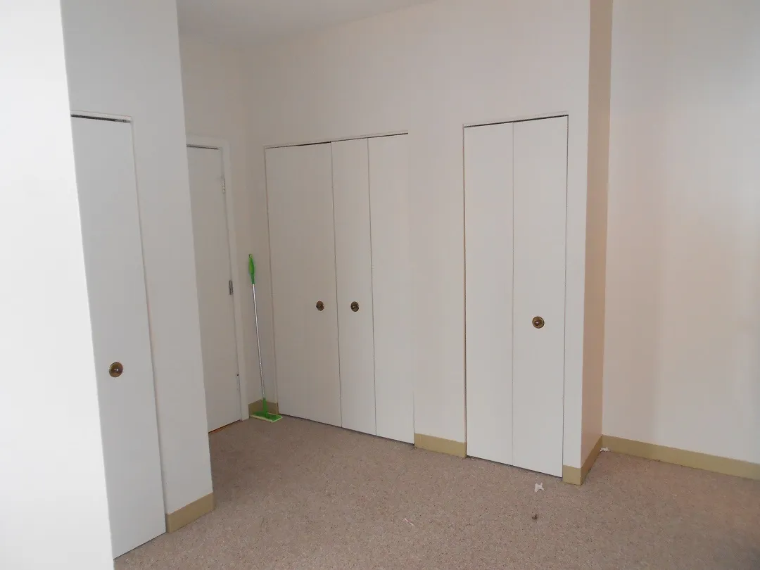 49 Burbank St, Fenway