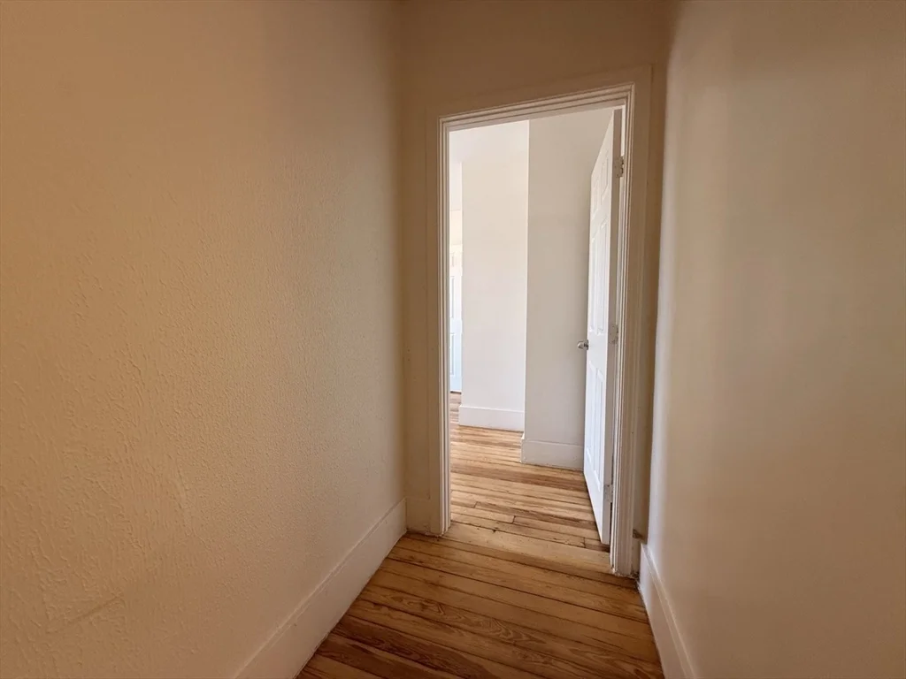 9-11 Richardson St, Faulkner