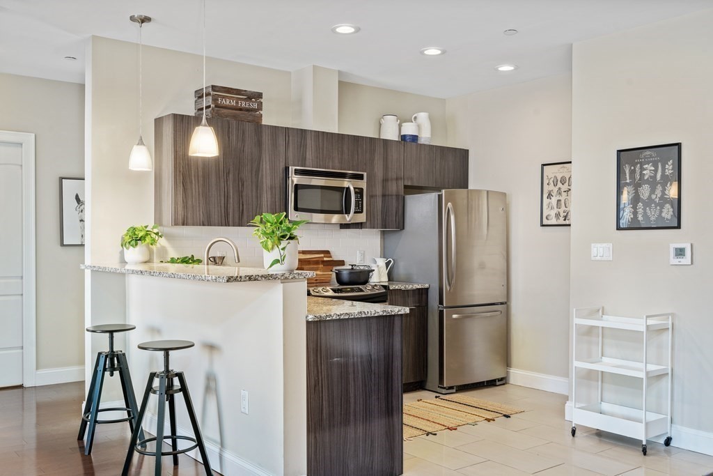 11 West Broadway, South Boston