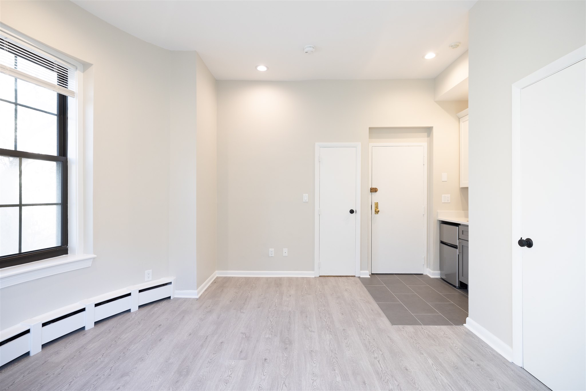 158 Saint Botolph St, Back Bay