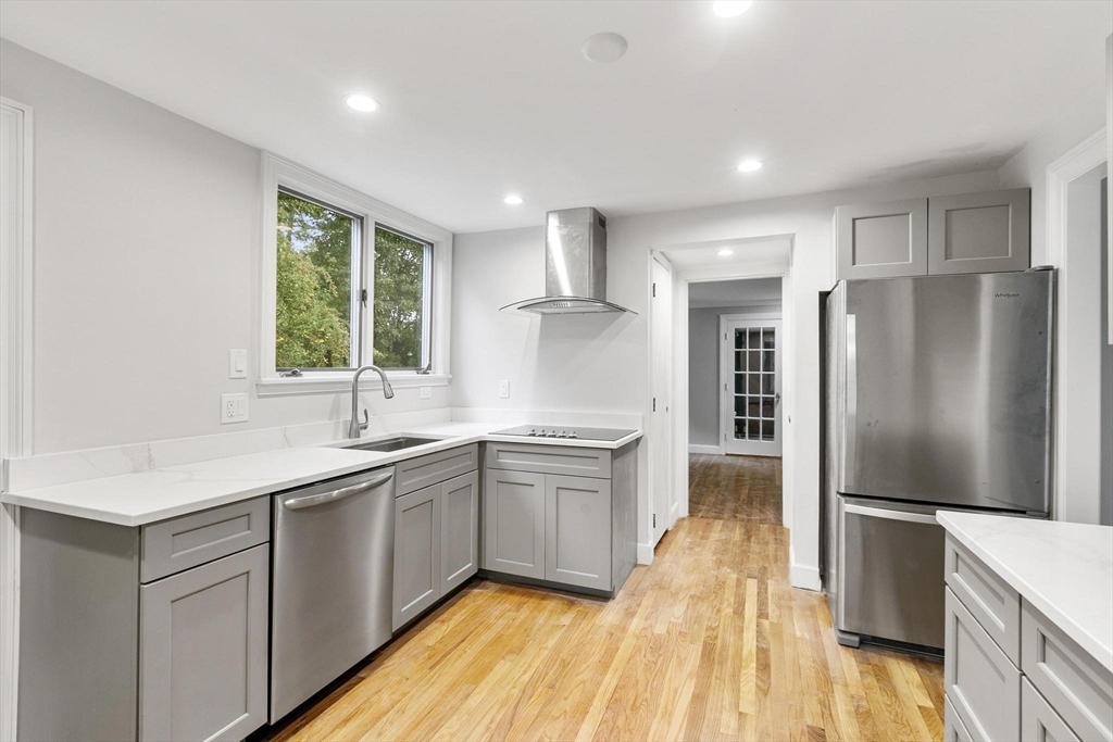 1 Martin Rd, Wellesley