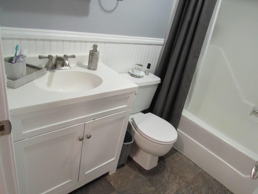 200 Market St, Downtown