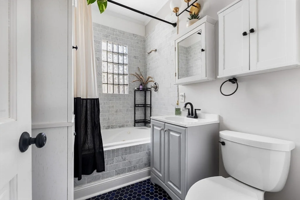 185 Savin Hill Ave, Dorchester