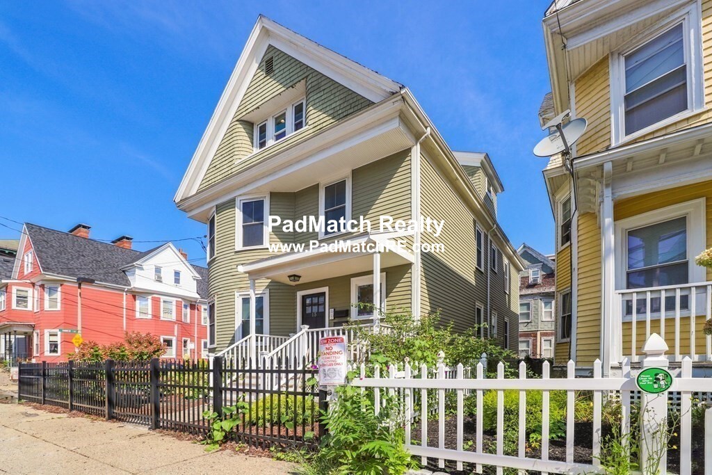 15 Harvest St, Dorchester