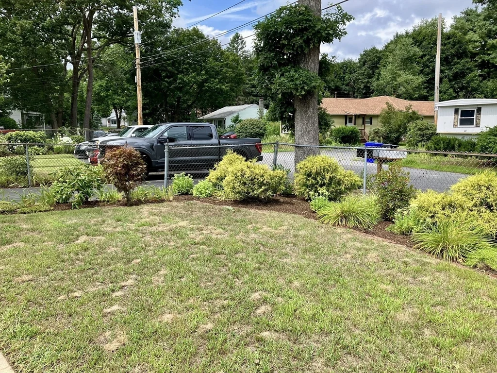 71-2 Chapel St, Shirley