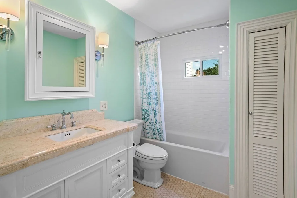 7 Albion Pl, Charlestown