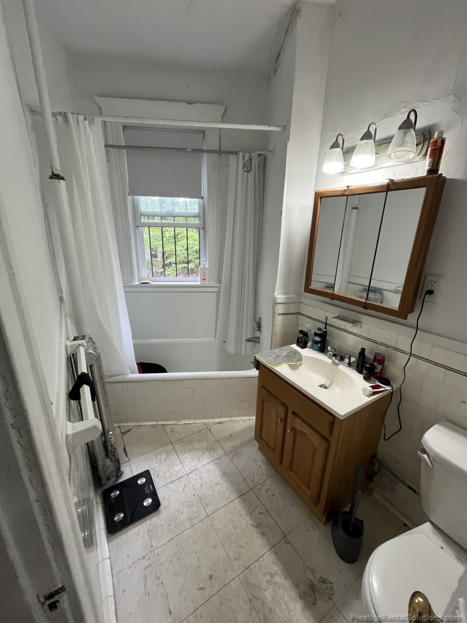 1638 Commonwealth Ave, Brighton