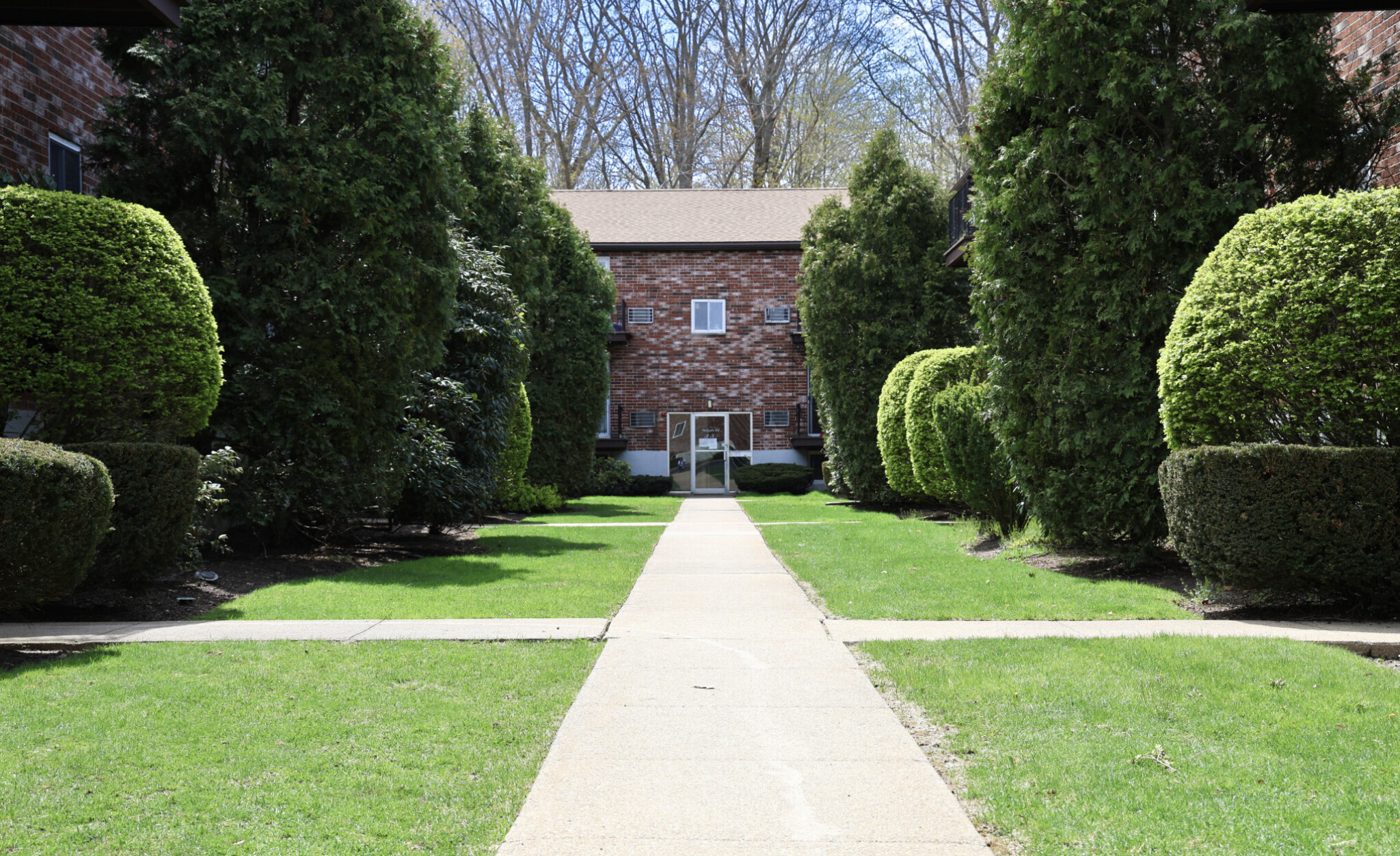 31 Westgate Rd, Chestnut Hill