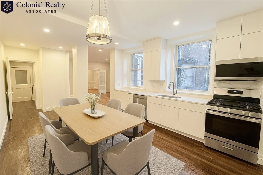 15 Garrison Rd, Aspinwall Hill