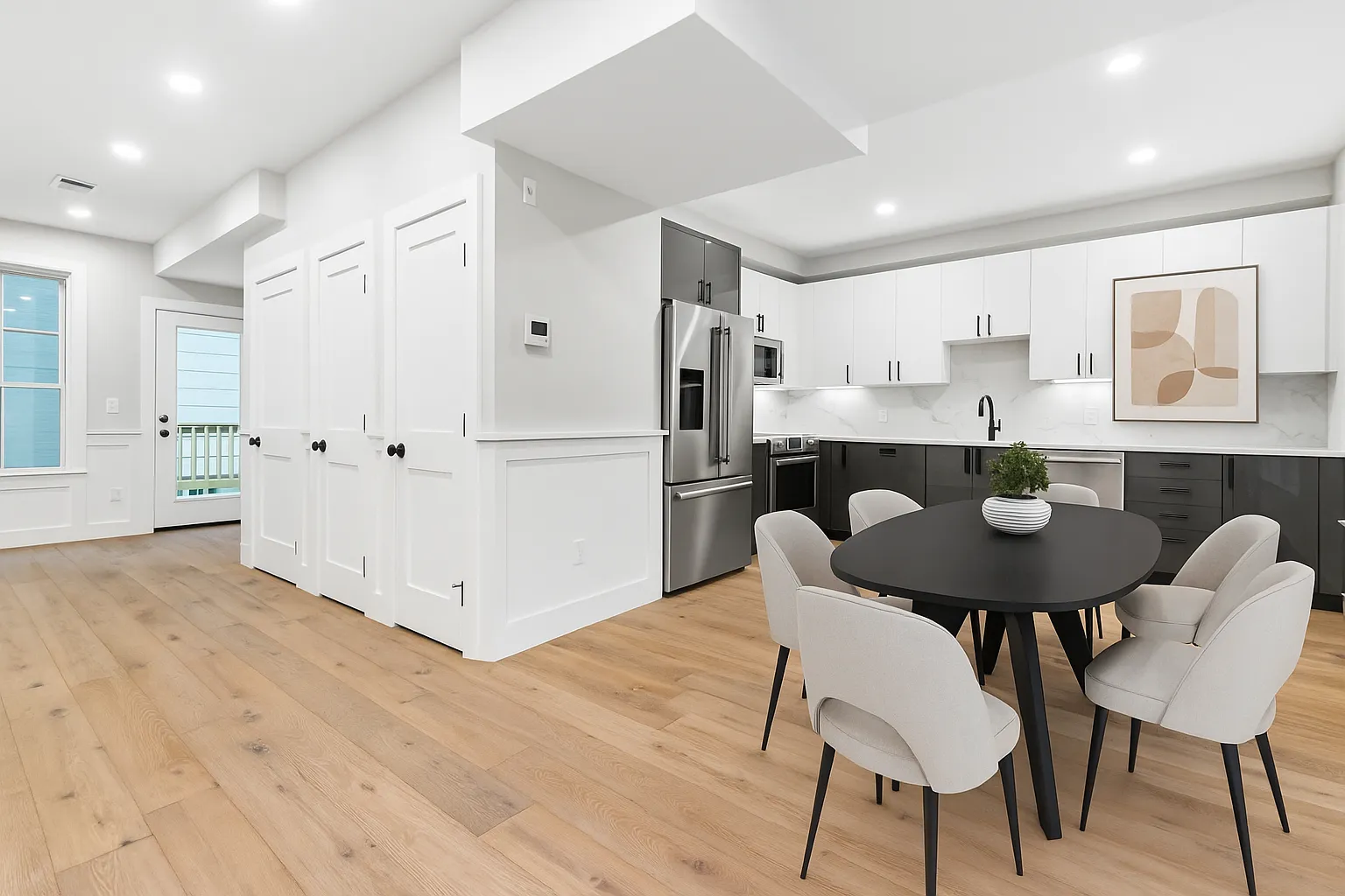 300 Somerville Ave, Ward Two