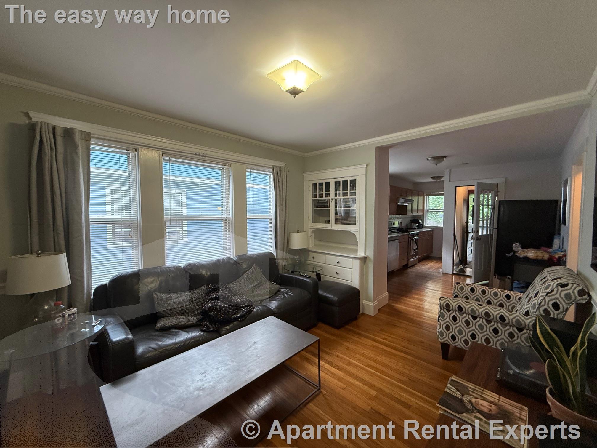 17 Milton St, Davis Square