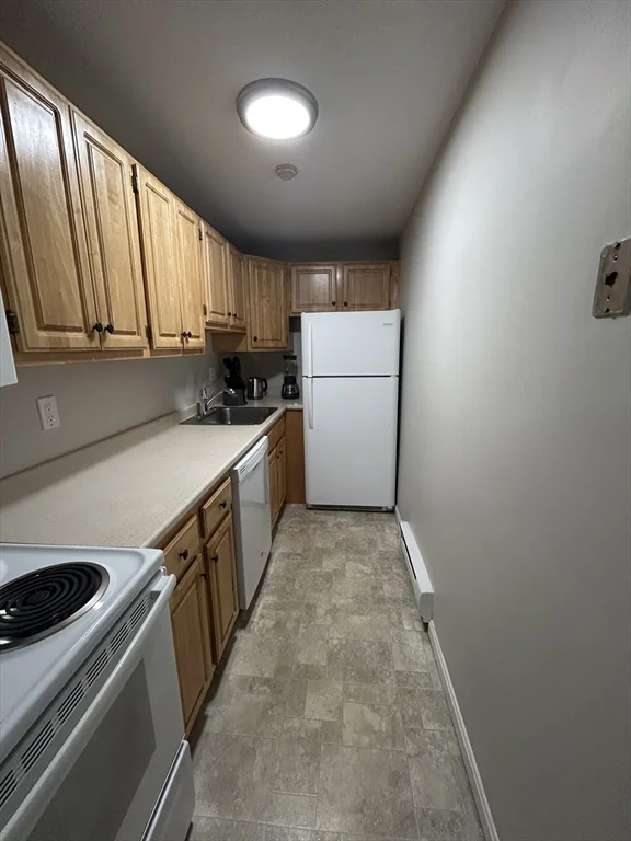 261 Union, Rockland