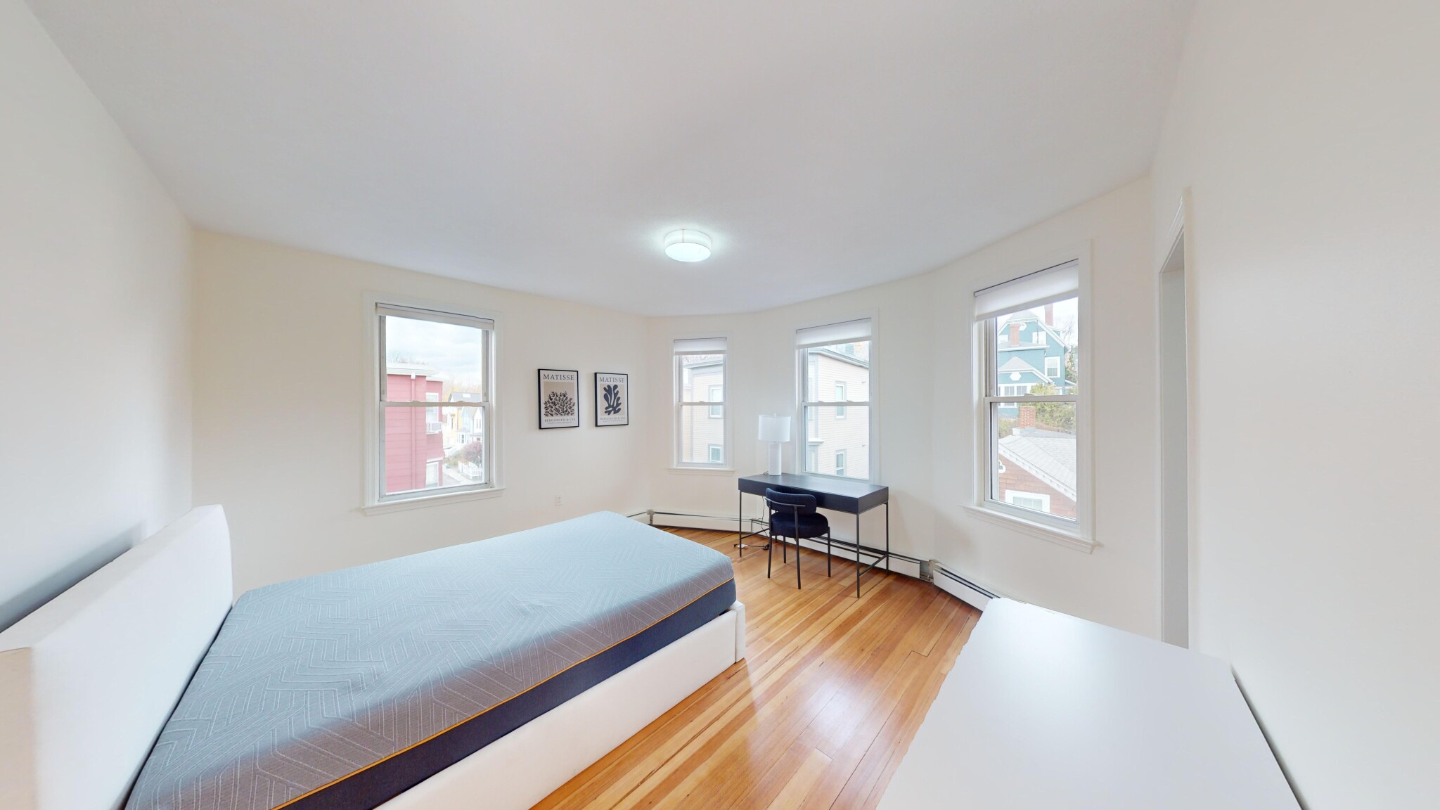 34 White Pl, Brookline Village