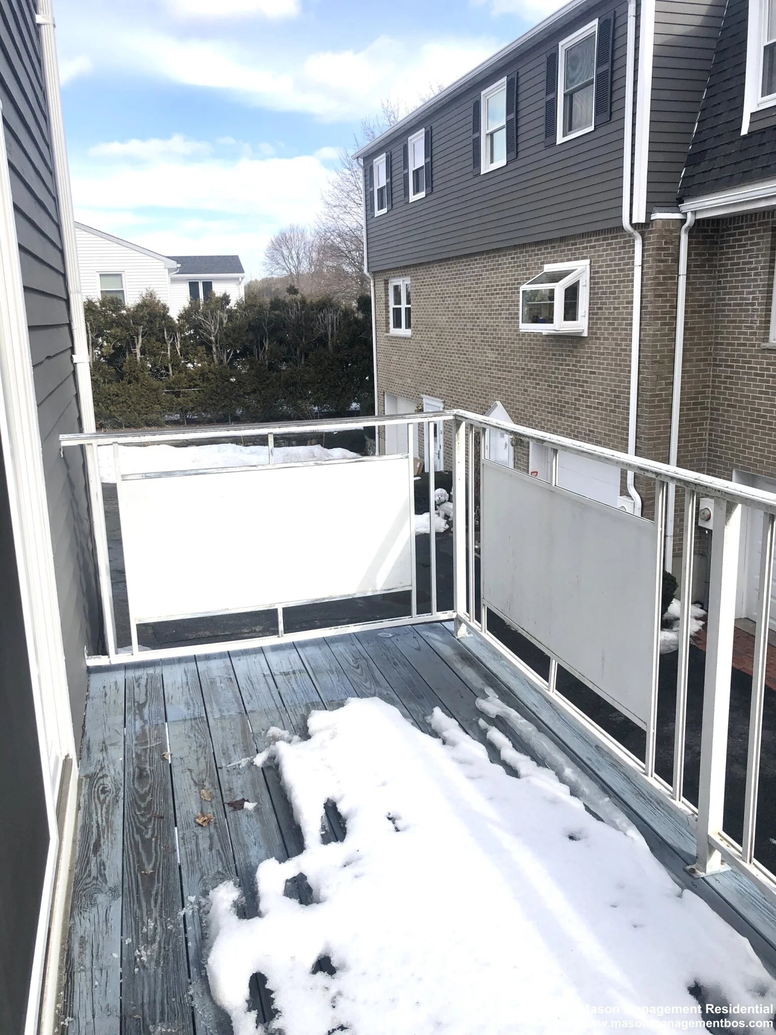 3 Circuit Ln, Watertown