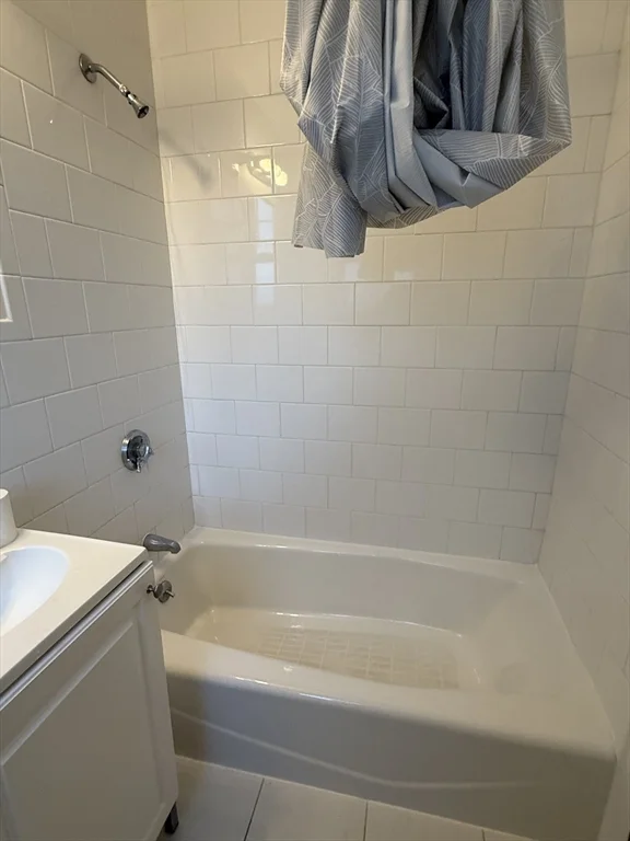 21 Sanborn St, Reading