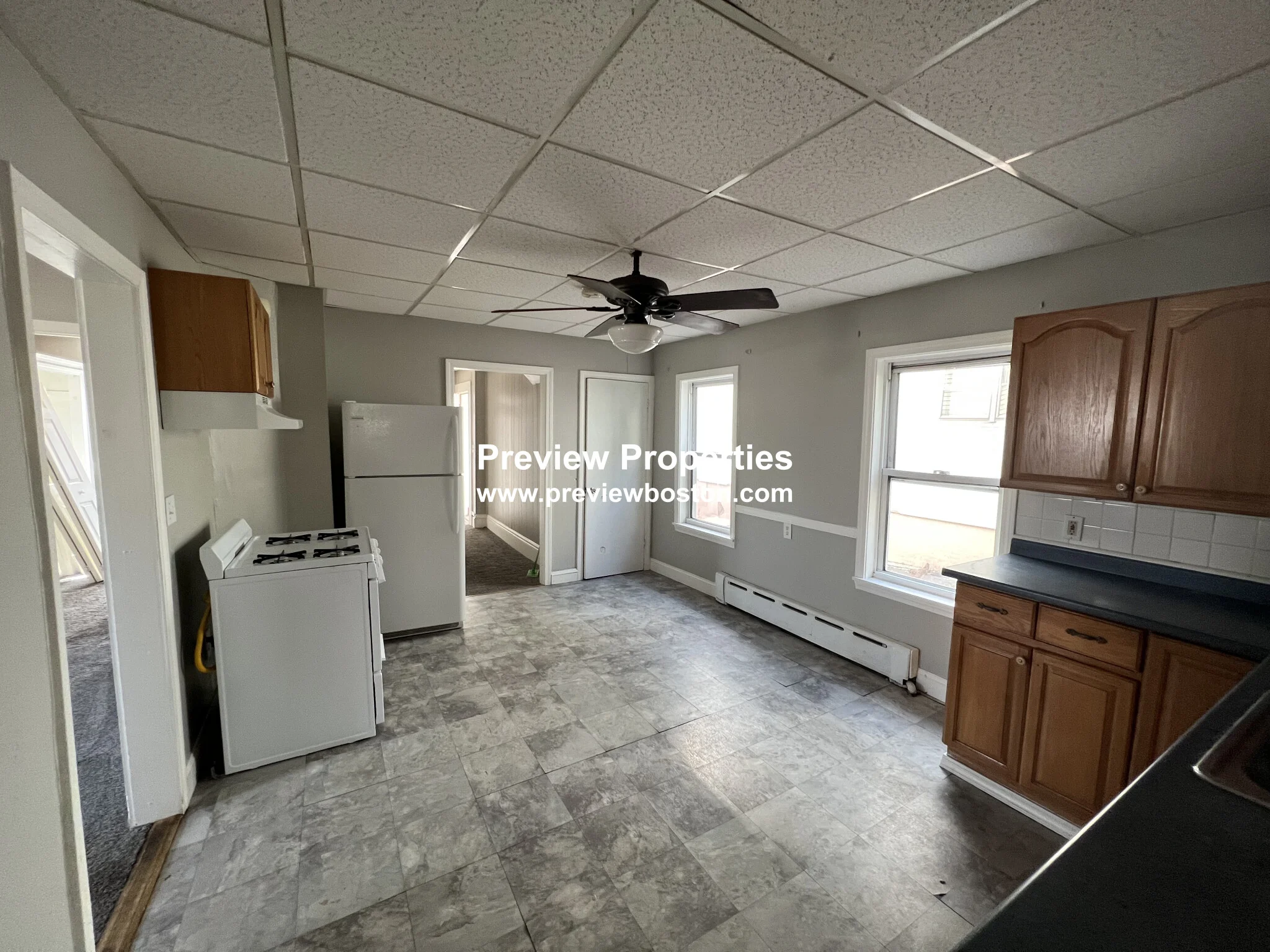 696 Broadway, Everett