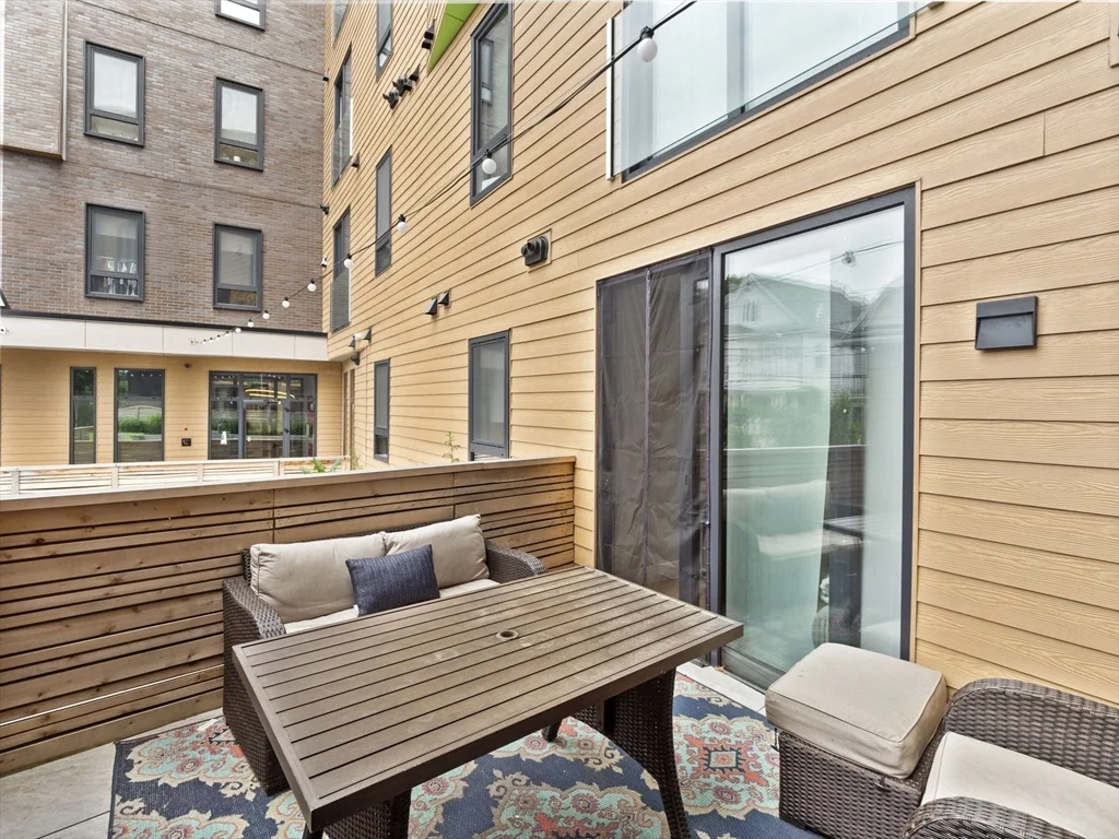 9 Central St, Spring Hill