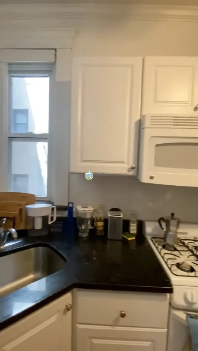 26 Hemenway St, Fenway