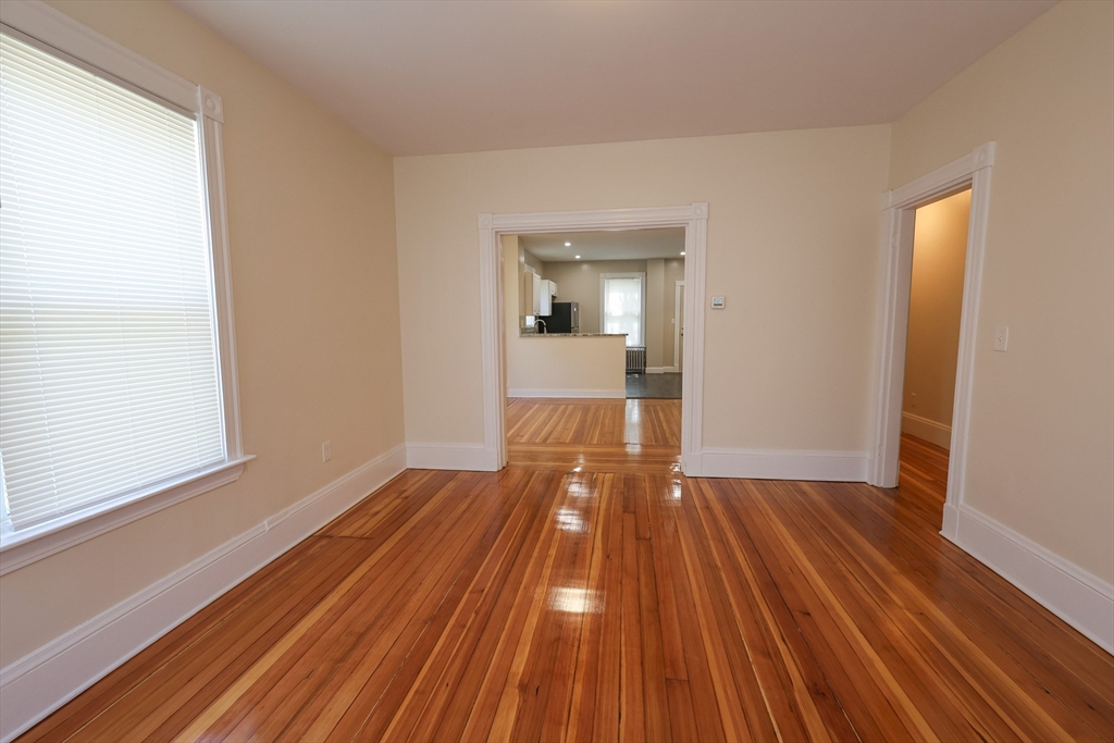 32 Robinson St, Dorchester