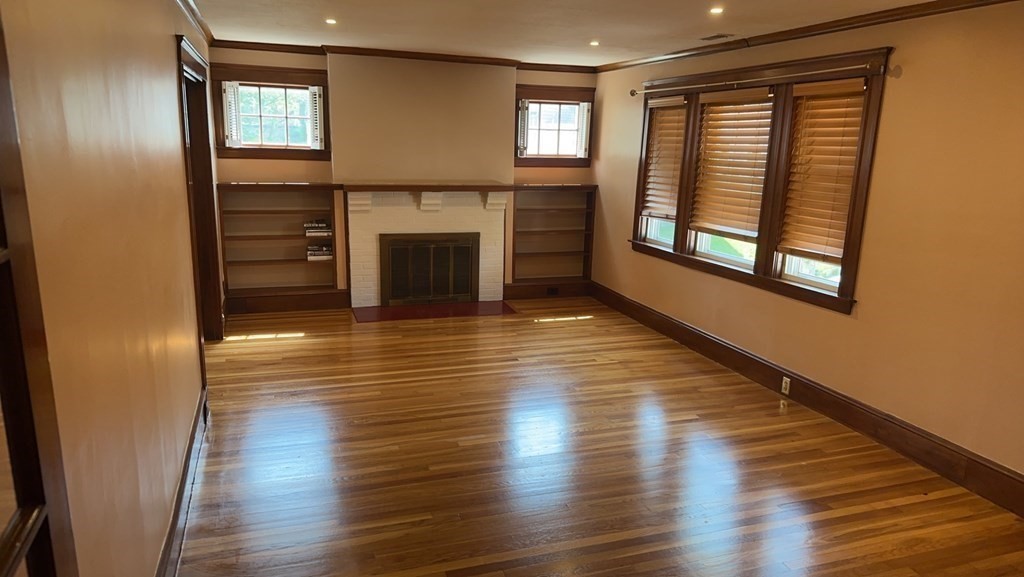 48 Trapelo, Brighton