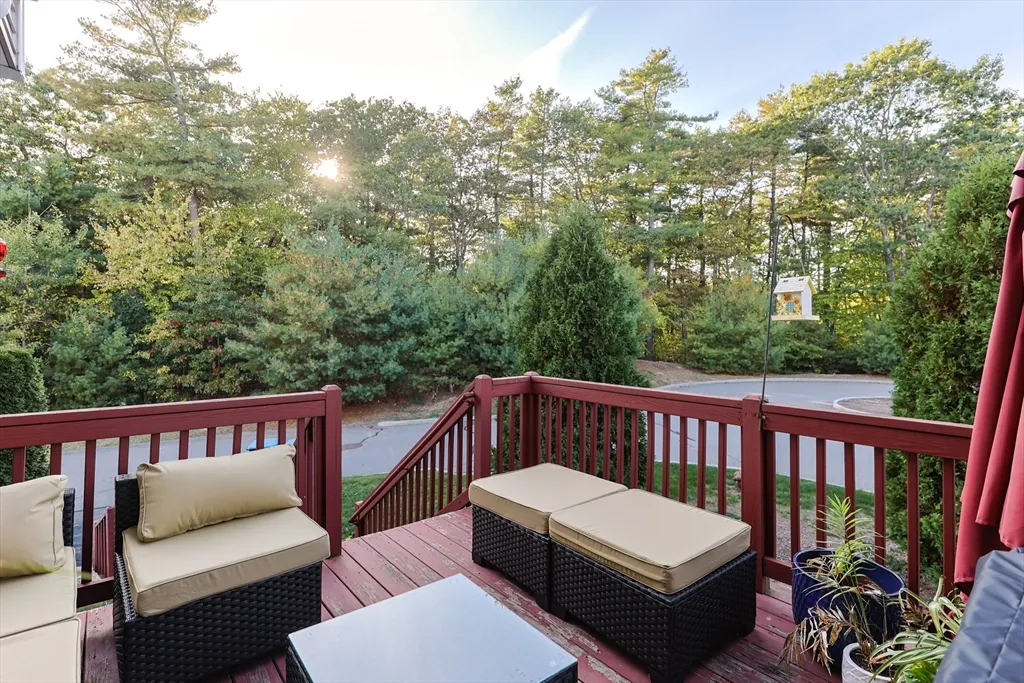 8 Patriots Blvd, Hopkinton