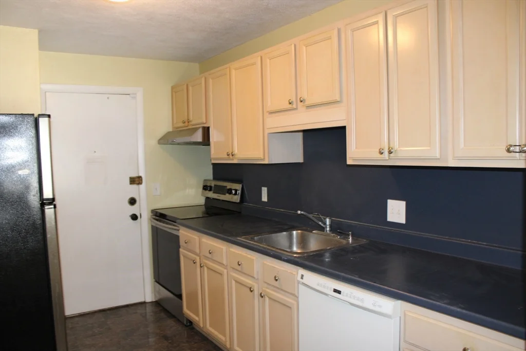 276 Albion St, Wakefield