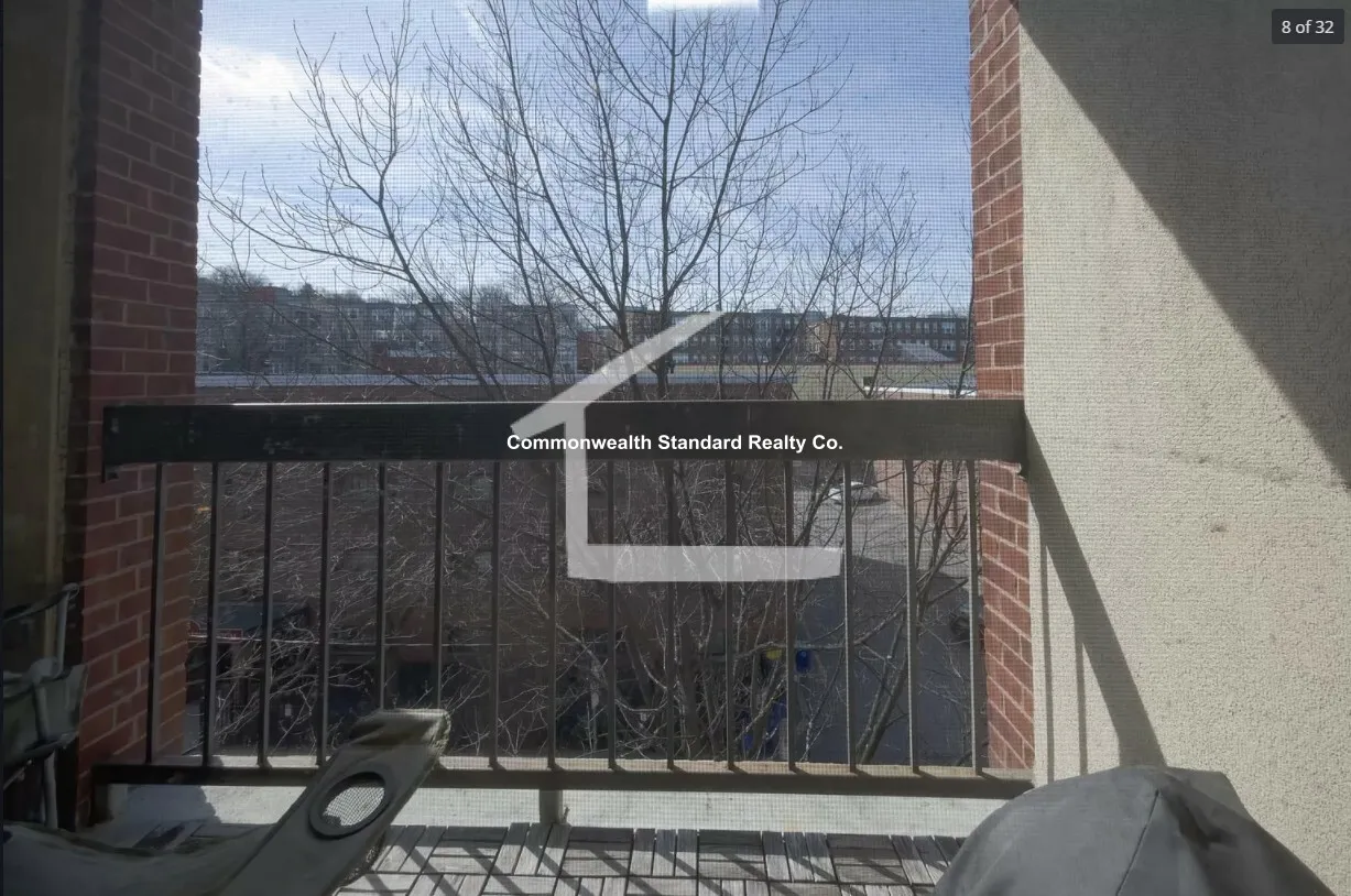 85 Brainerd Rd, Brighton