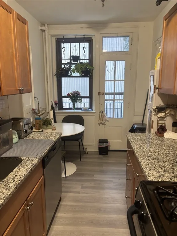 249 Chestnut Hill Ave, Brighton