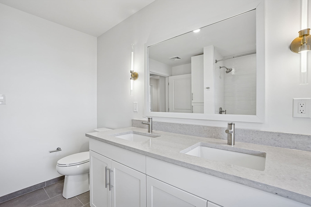 3 Wainwright Rd, Winchester