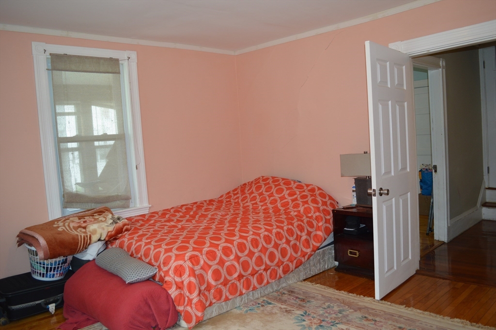 35 Oliver, Framingham