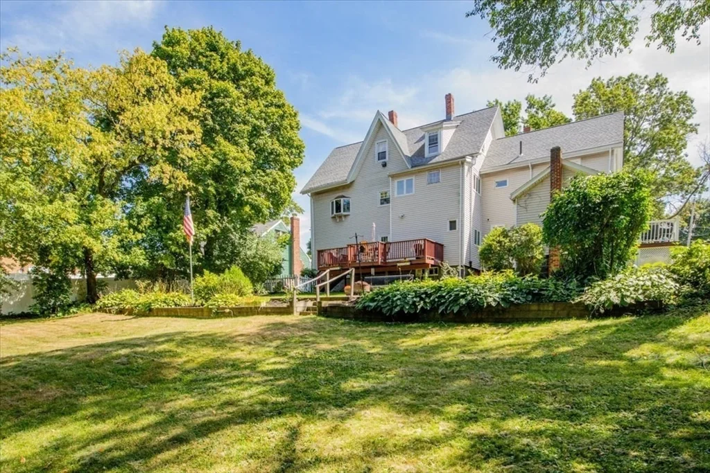 715 Truman Pkwa, Hyde Park