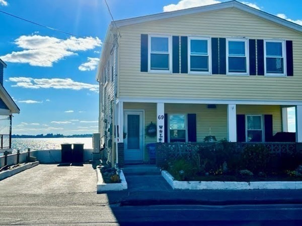 69 Castle Rd, Nahant