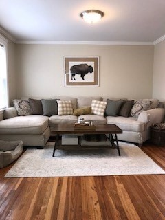 32 Irvington Rd, West Somerville